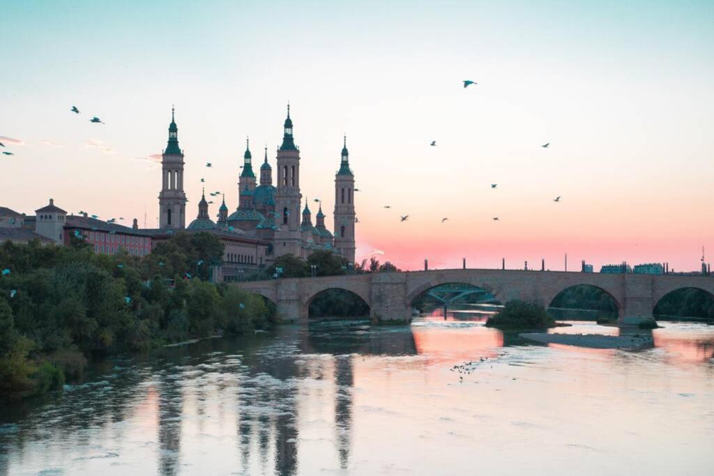 Apartamento Unico En Plaza Del Pilar Saragozza Esterno foto