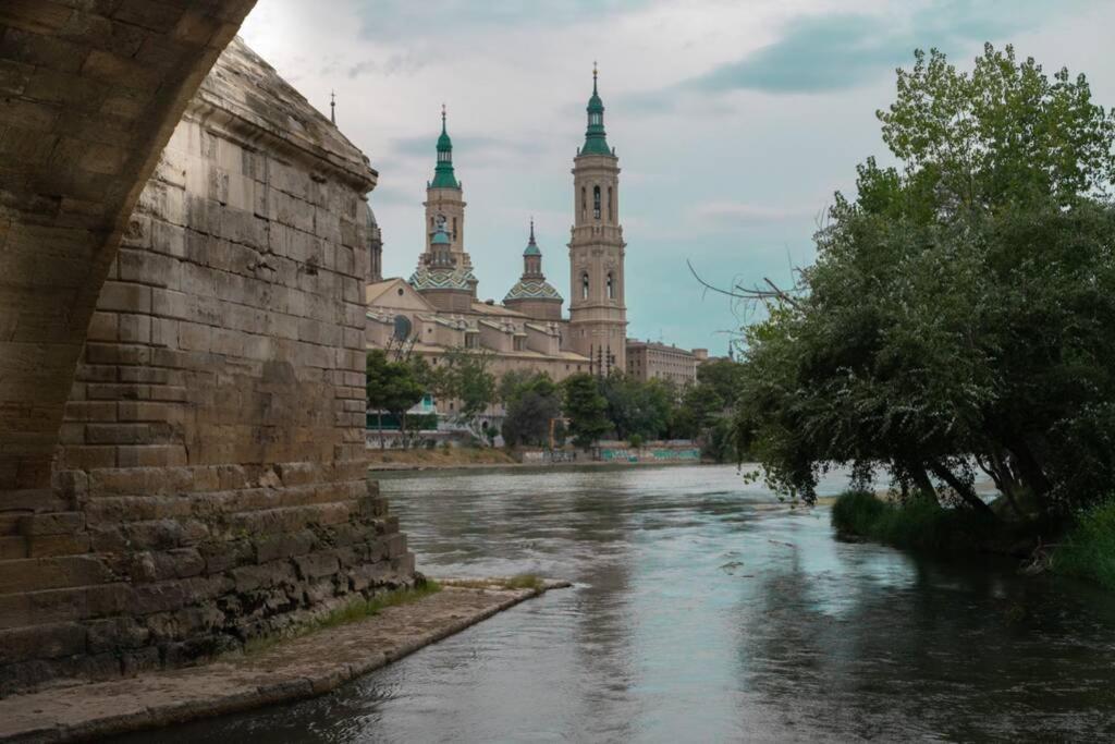 Apartamento Unico En Plaza Del Pilar Saragozza Esterno foto